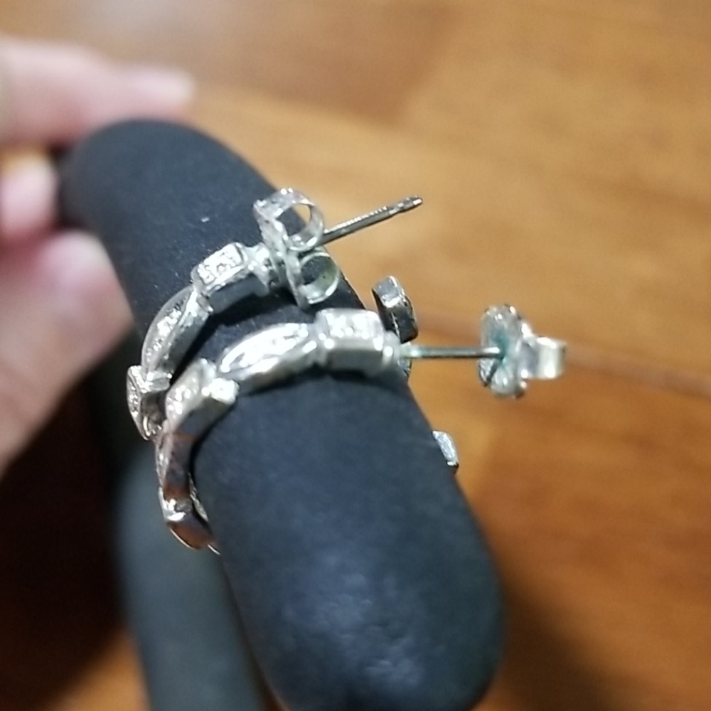 Earrings - Picture 2 of 2